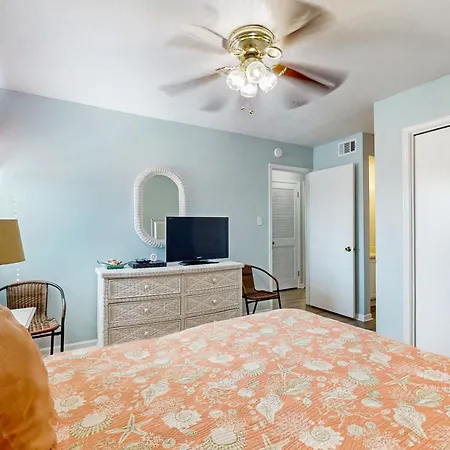 Sea Breeze #206 Villa