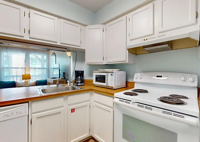 Holiday home Sea Breeze 206 - The Lucky Pelican *