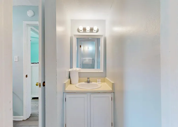 Sea Breeze 206 - The Lucky Pelican * Gulf Shores