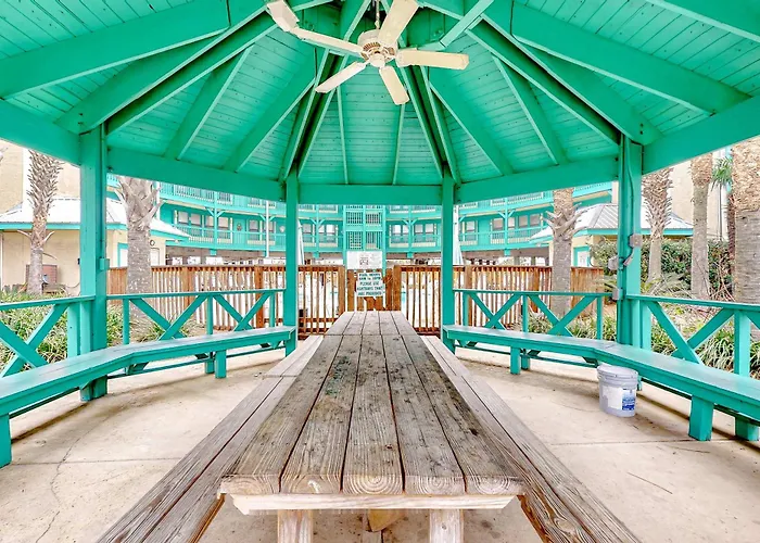 Sea Breeze 206 - The Lucky Pelican Holiday home